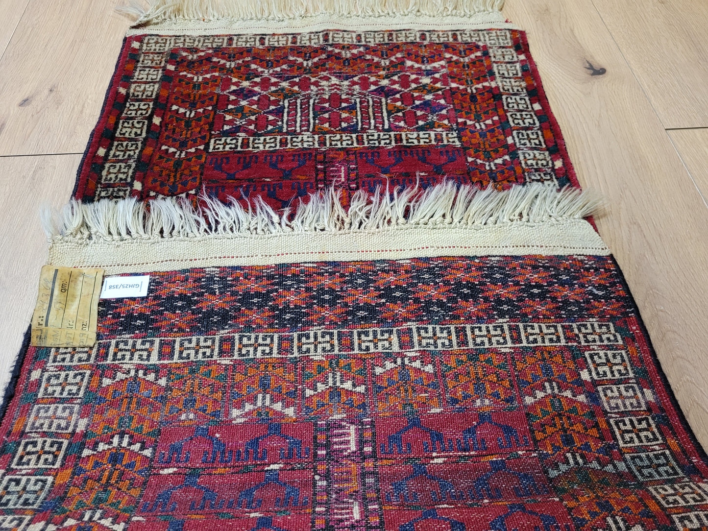 Orientteppich handgeknüpft Jomut 100×50 cm