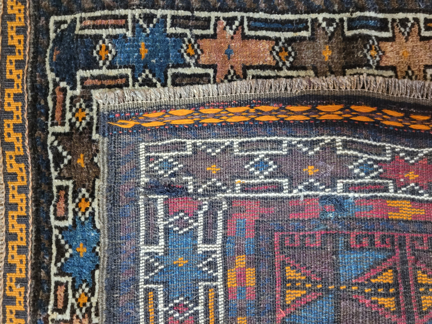 Orientteppich handgeknüpft Beludj 70×68 cm