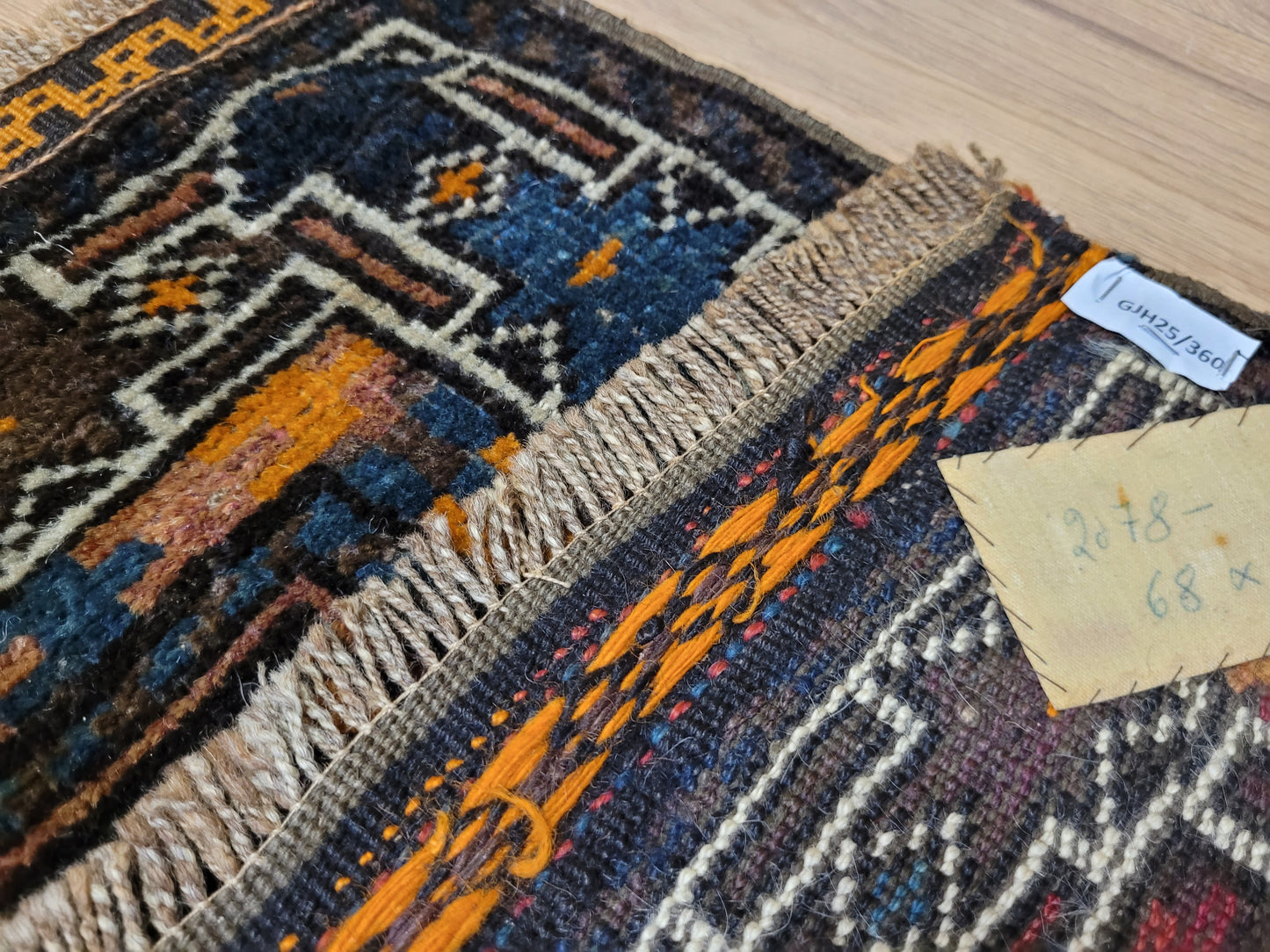 Orientteppich handgeknüpft Beludj 70×68 cm