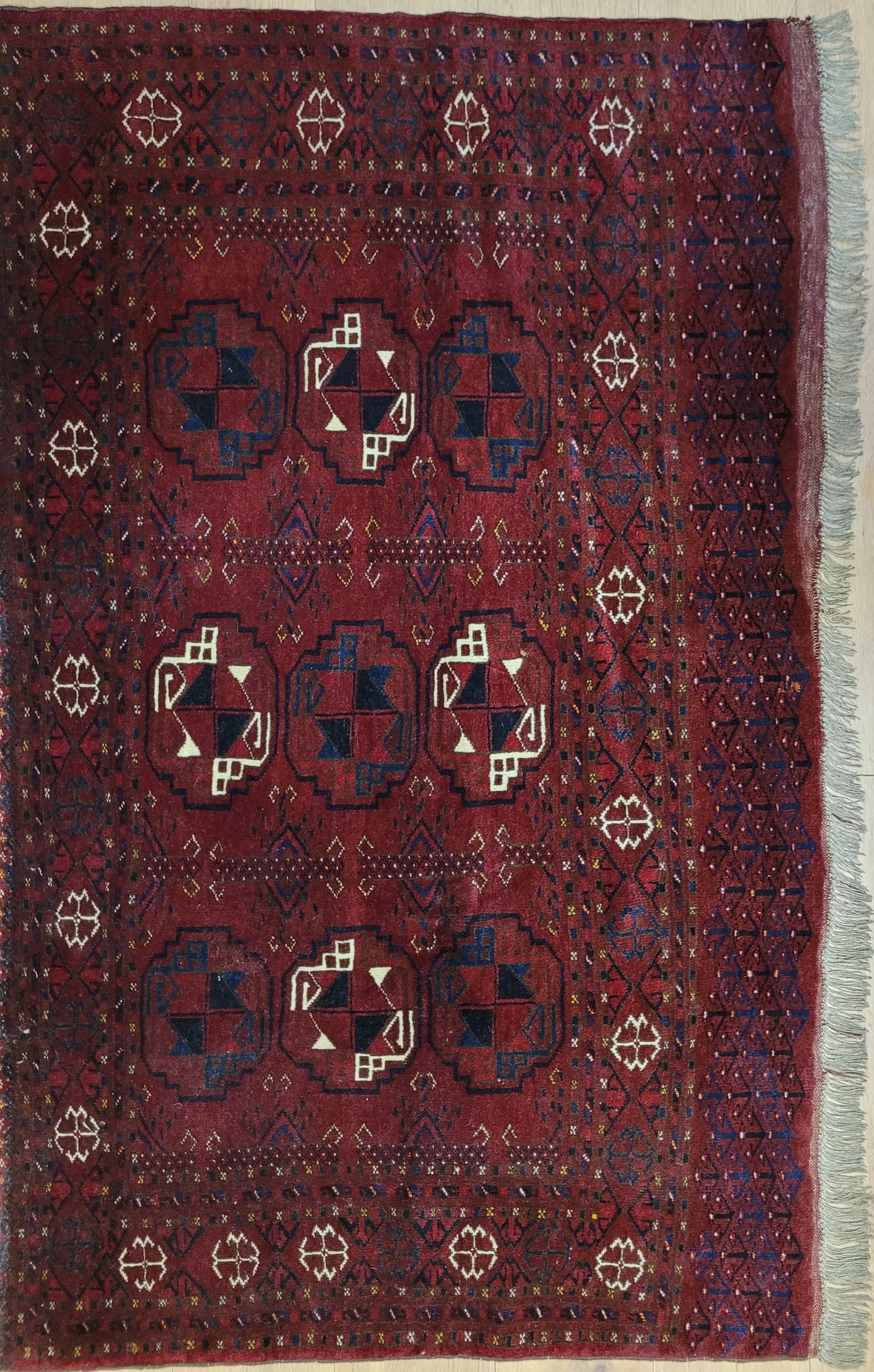 Orientteppich handgeknüpft Jomut 162×100 cm