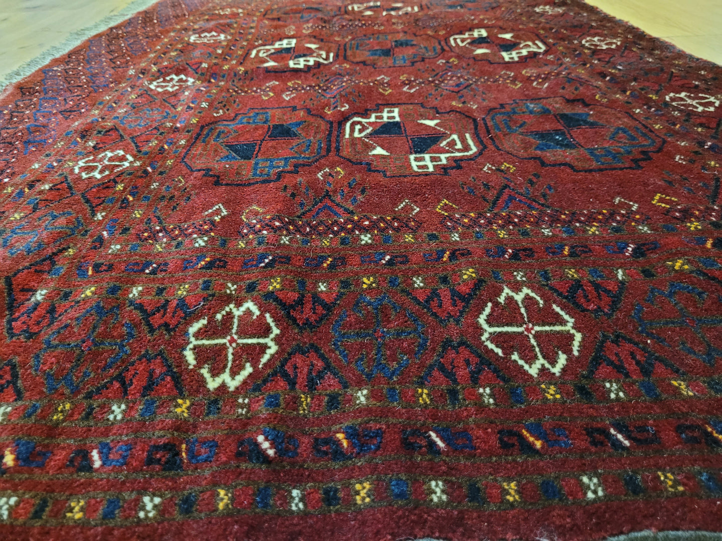 Orientteppich handgeknüpft Jomut 162×100 cm