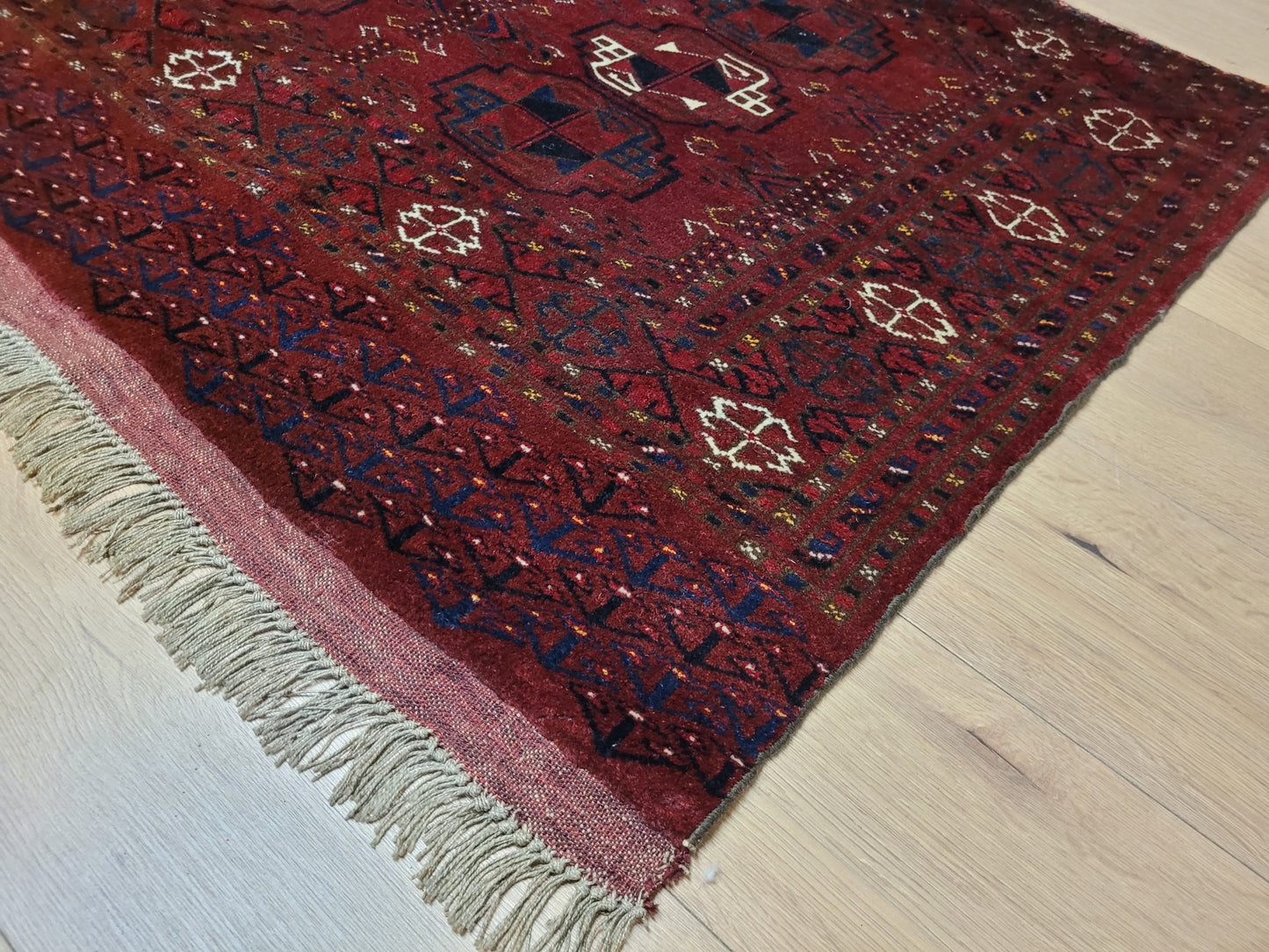 Orientteppich handgeknüpft Jomut 162×100 cm