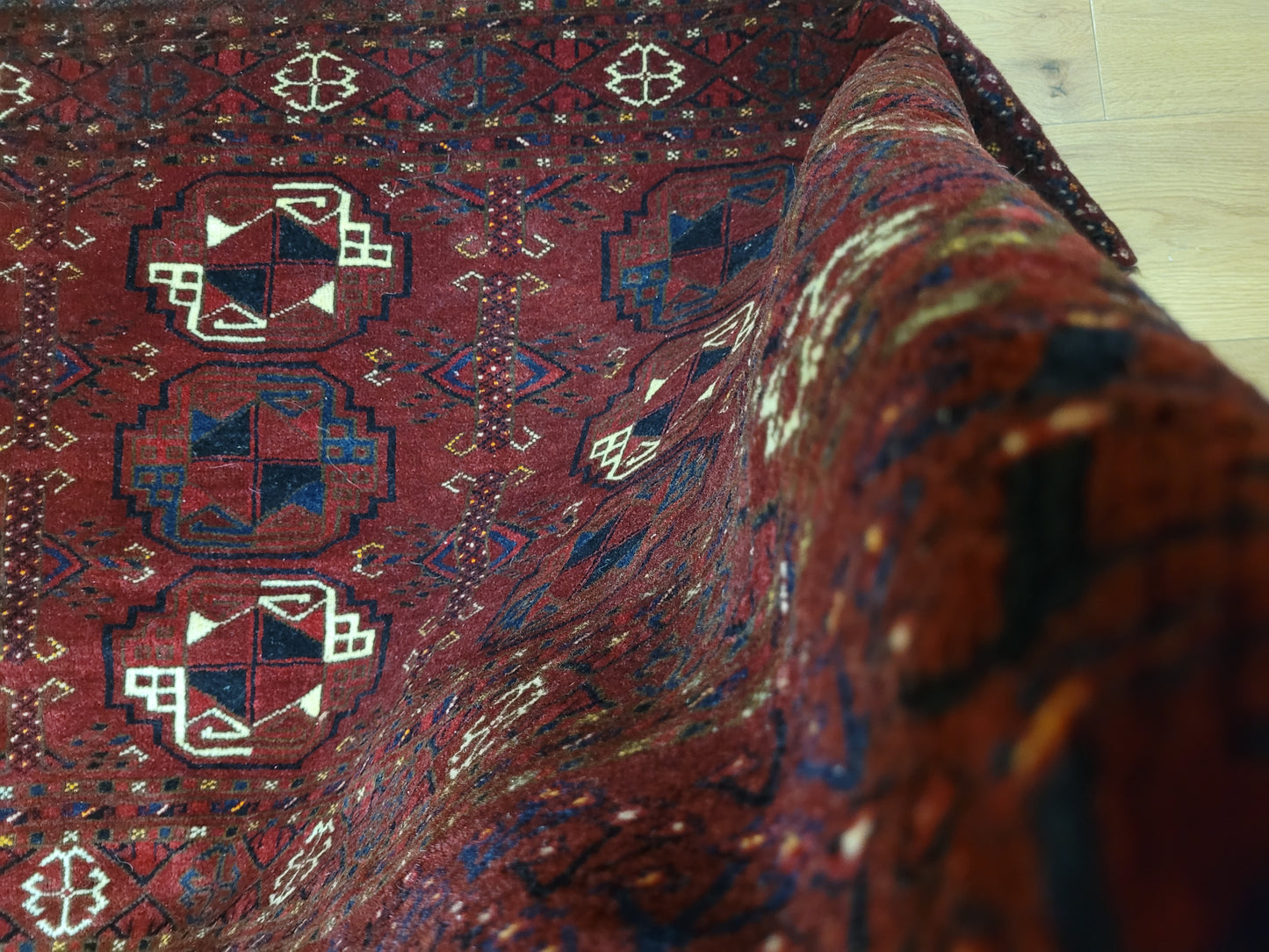 Orientteppich handgeknüpft Jomut 162×100 cm