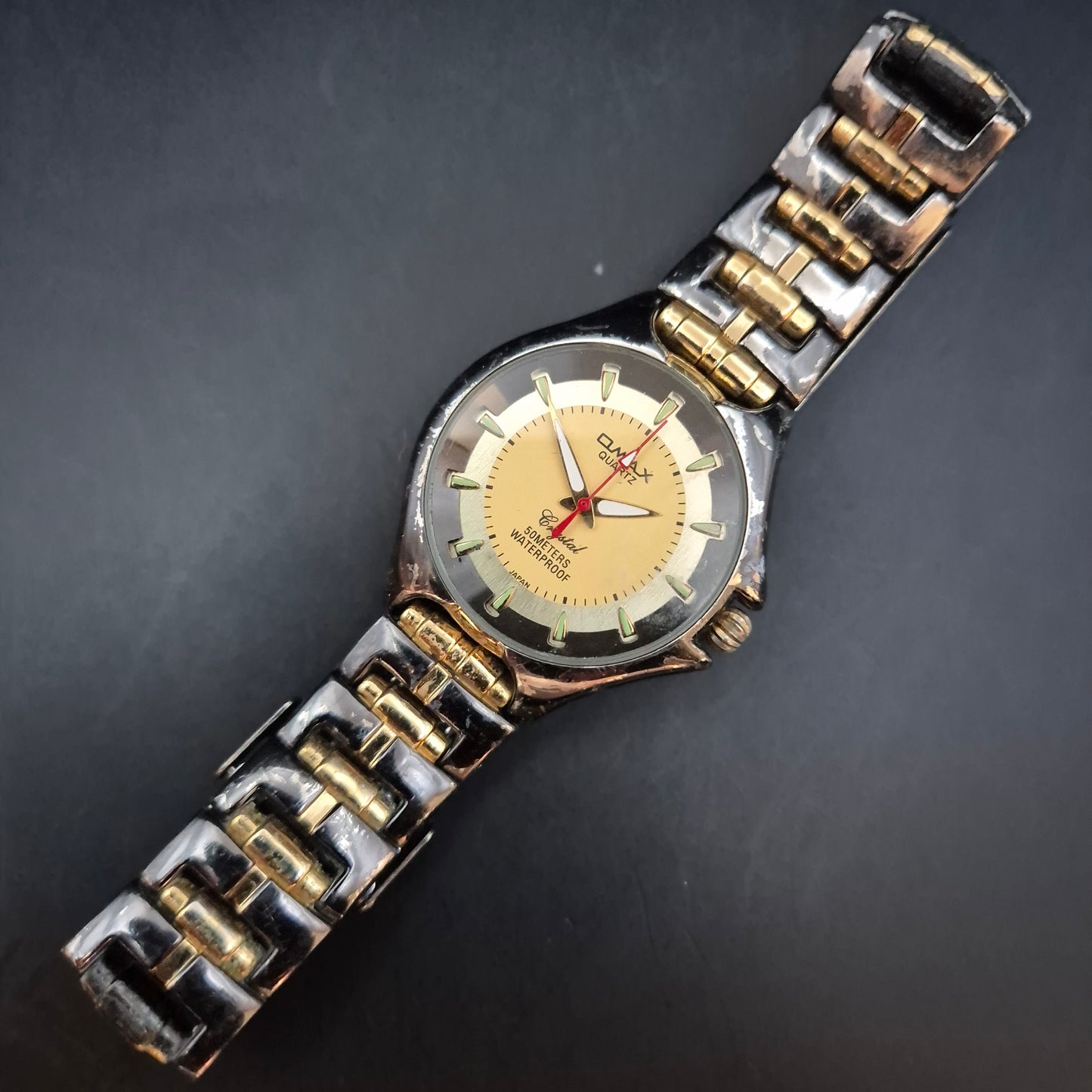 Omax Crystal Damen Uhr – Sportliche Bicolor Quarz 50M