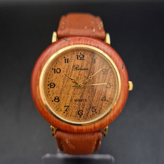 Rustikale Optima Herren Uhr im Holz-Look – Vintage-Charme am Handgelenk