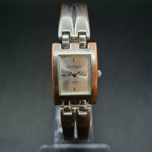 Elegante Amy Vermont Damen Uhr – Vintage-Charme im kantigen Design