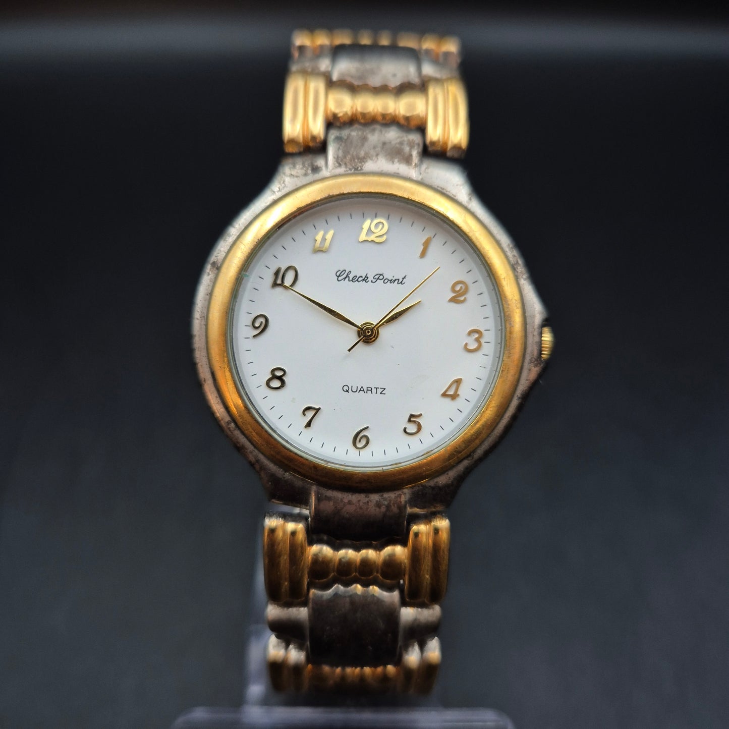 Chic Weber Bord Damen Uhr – Zweifarbiger Vintage-Look mit Charakter