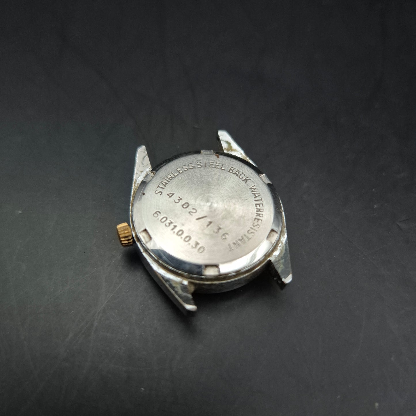 Klassische Certina Herren Uhr – Zeitloses Design aus der Schweiz