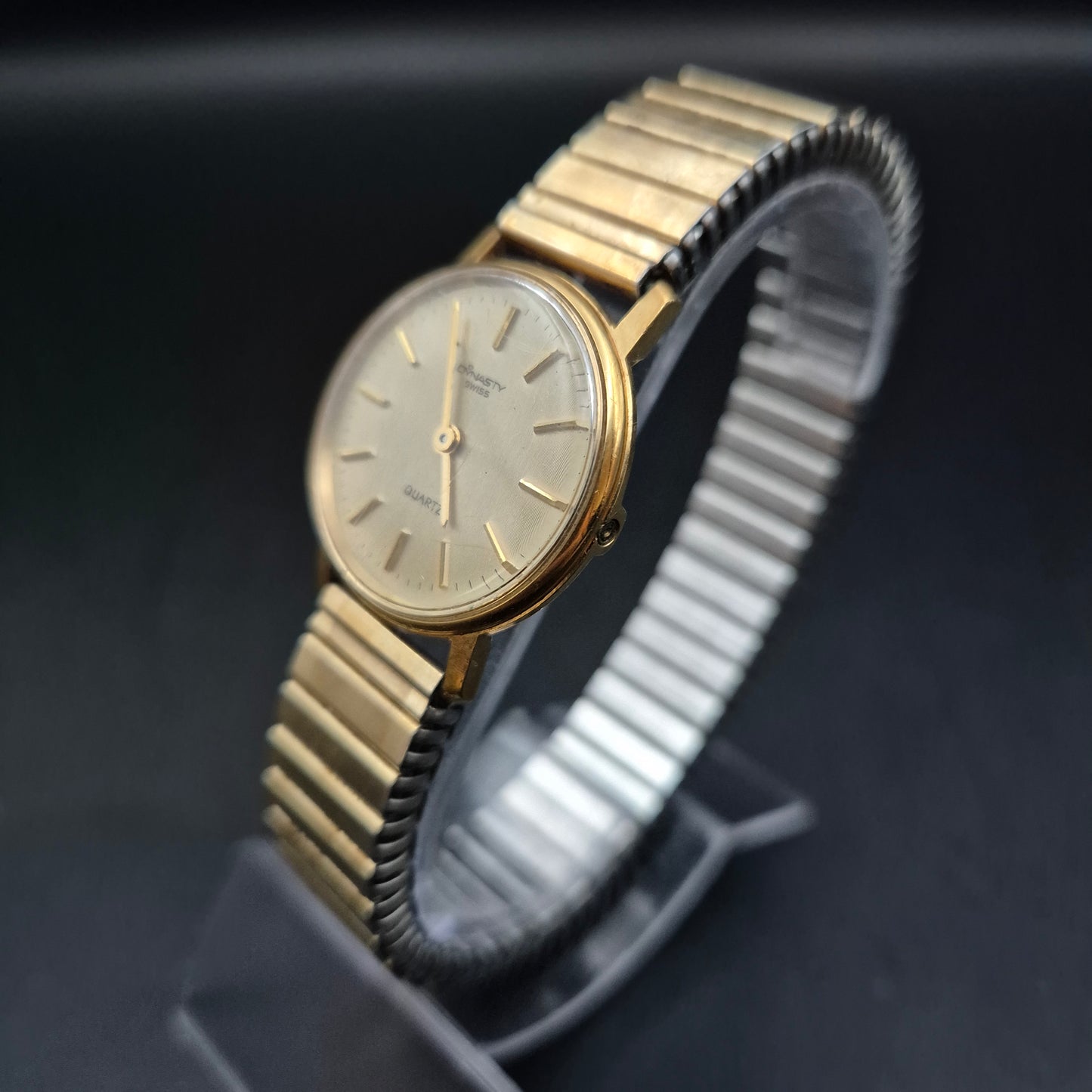 Klassische Dynasty Swiss Herren Uhr – Vintage-Look mit Flexband