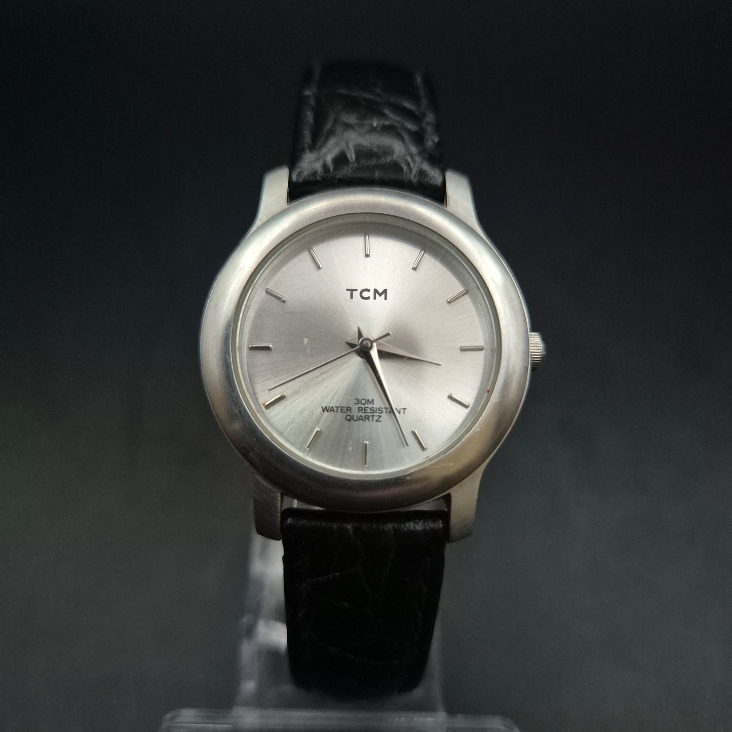 Minimalistische TCM Damen Uhr – Edelstahl Gehäuse, Lederarmband