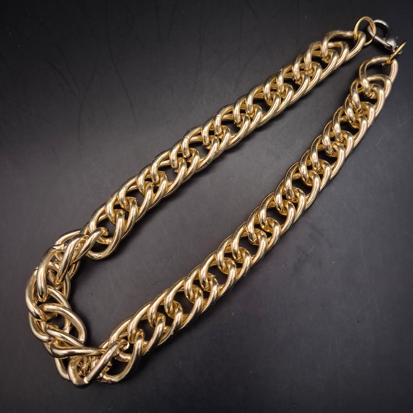 Markante Gliederkette (Collier) – Breites, glänzendes Gold