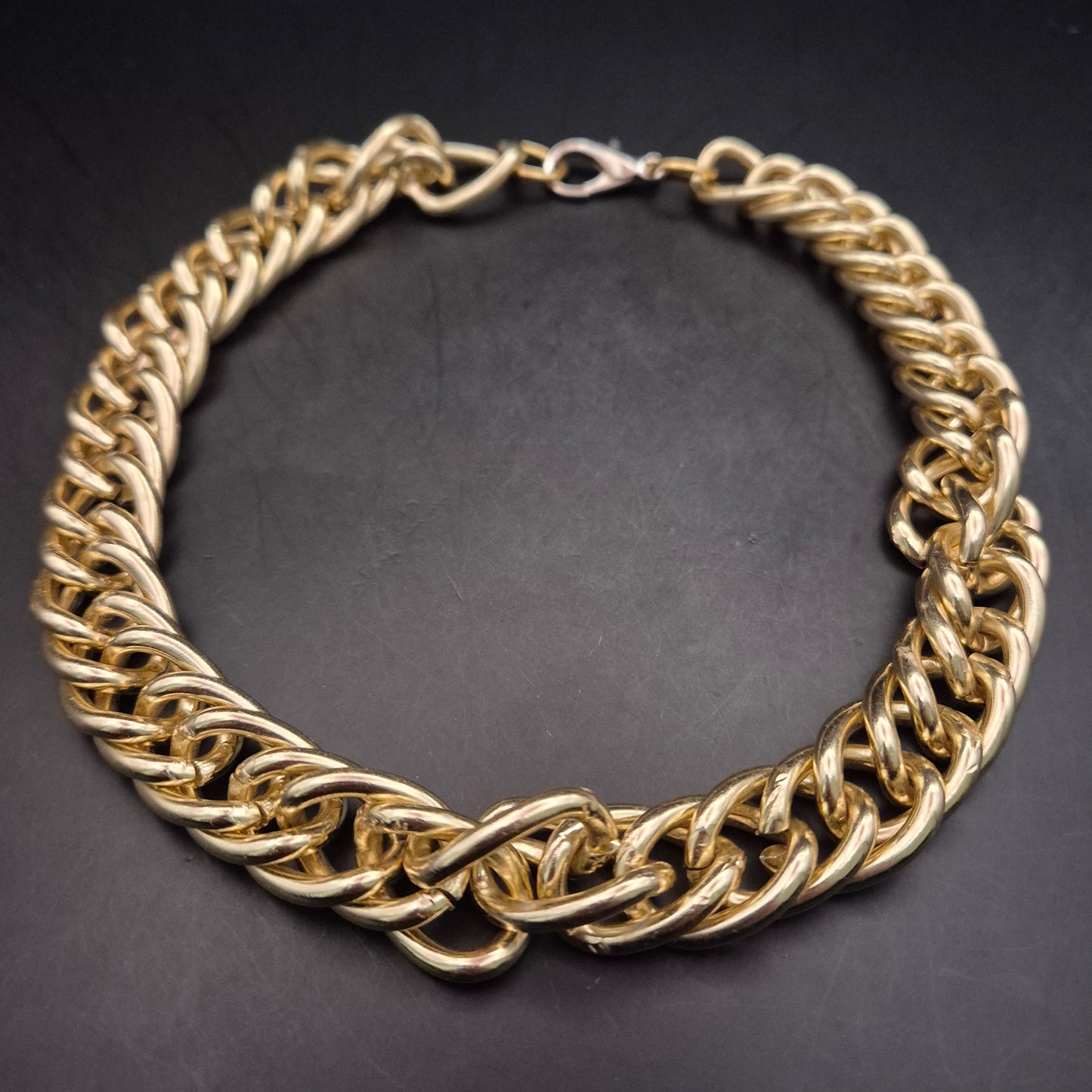 Markante Gliederkette (Collier) – Breites, glänzendes Gold