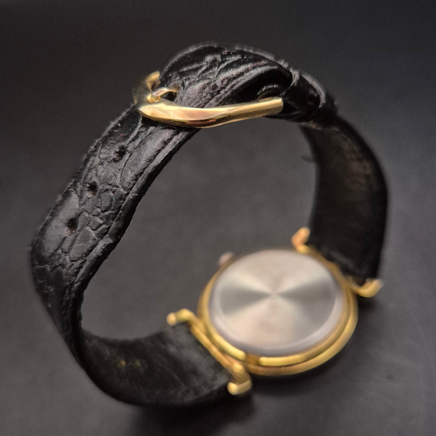 H&W Damen Uhr – Buntes Marmor-Gehäuse & Lederband