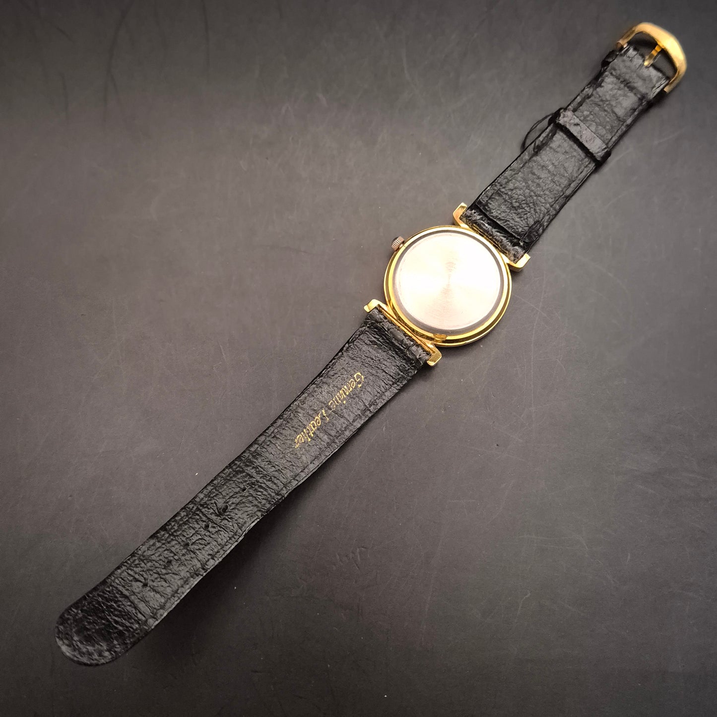 H&W Damen Uhr – Buntes Marmor-Gehäuse & Lederband