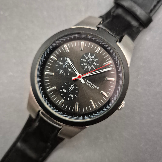 Sportliche Herren Uhr von London – Schwarzes Chronographen-Design