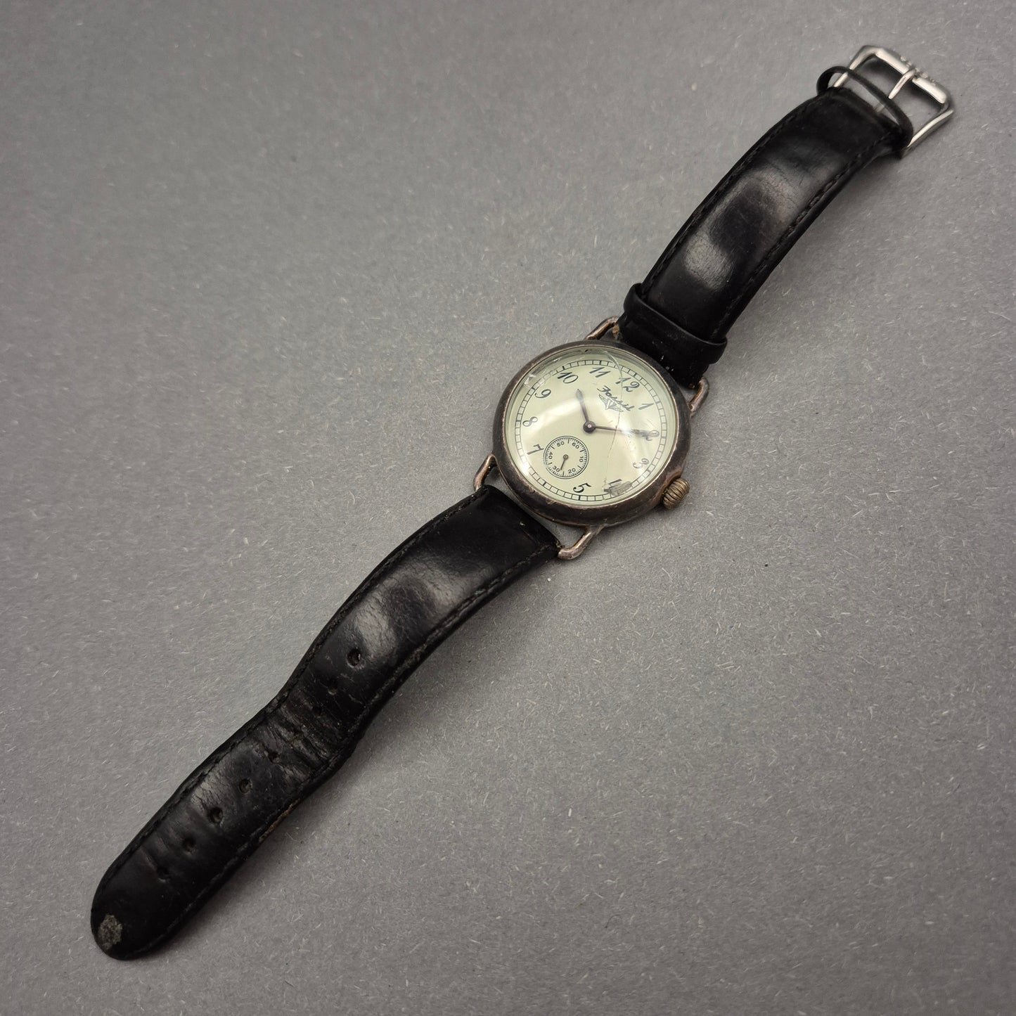 Fossil Vintage Herren Uhr VT-2498 – Sammlerstück im klassischen Stil