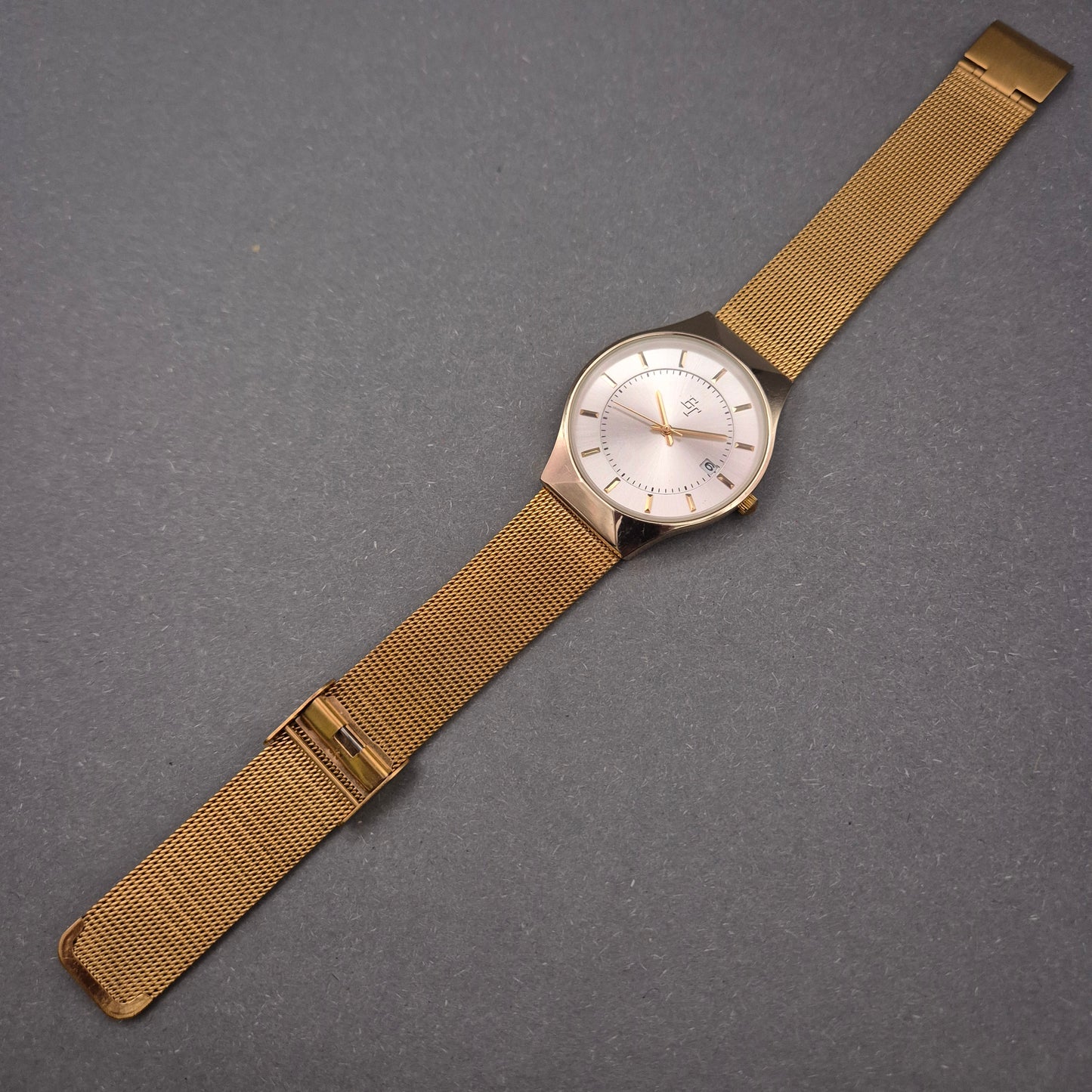 Elegante EURO TOPS Herren Uhr – Klassisch & Vergoldet