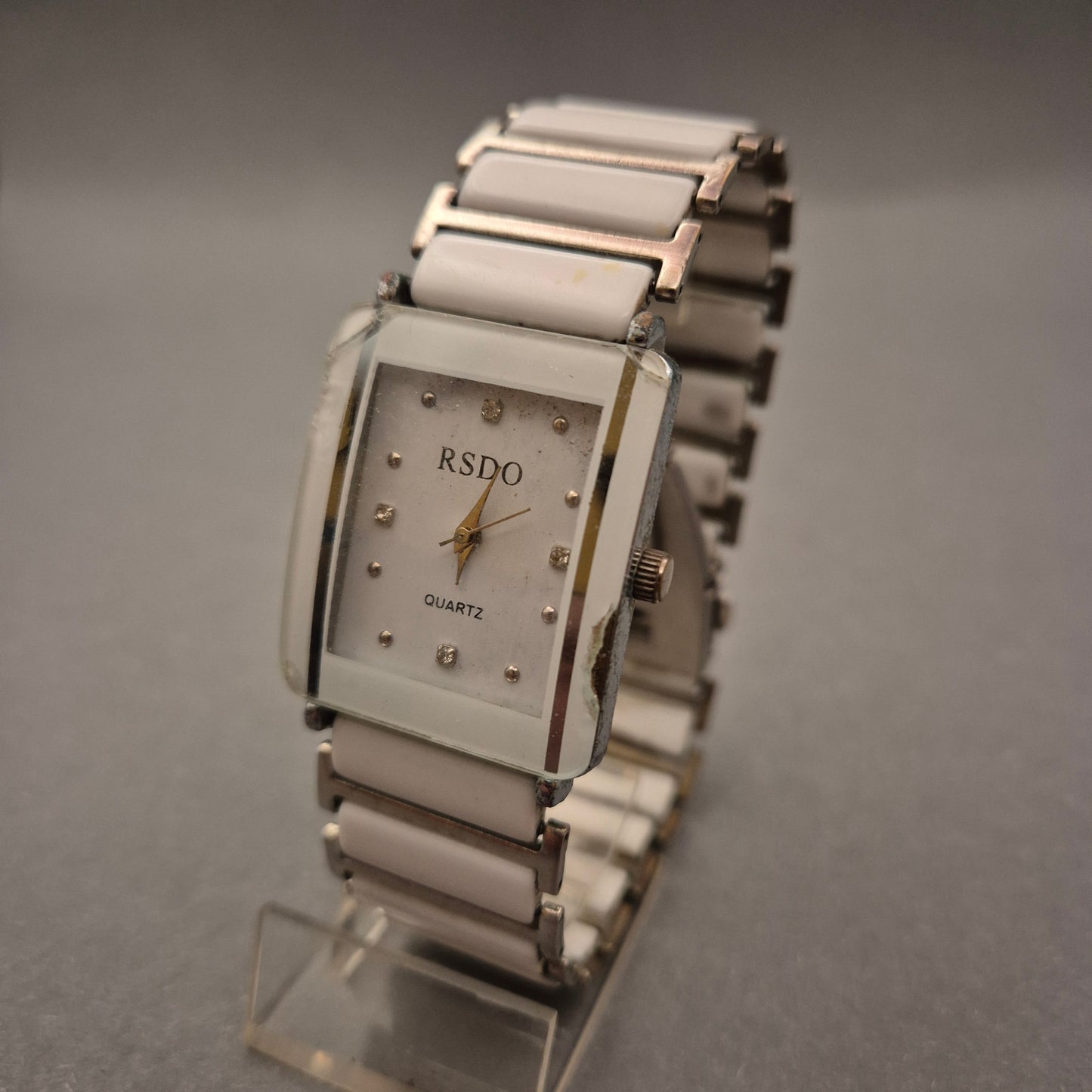 Moderne RSDO Damen Uhr – Weißer Keramik-Look