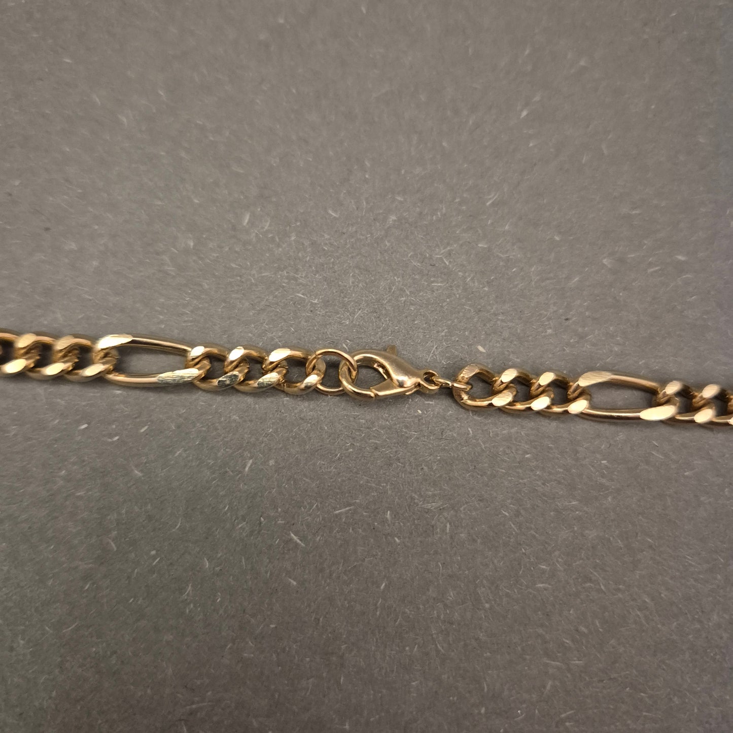 Klassische Figaro Halskette in warmer Goldoptik