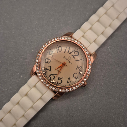 ROMAND Damen Uhr – Roségold, Strass & Weißes Silikonarmband