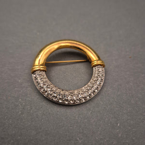 Elegante Bicolor-Brosche – Goldfarben & Funkelnder Strass-Besatz