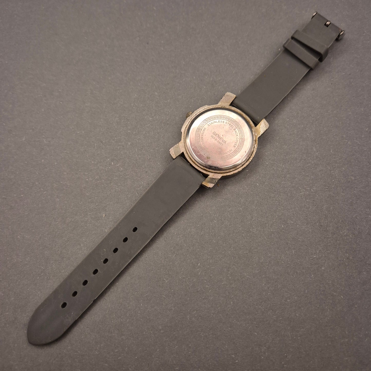 Geneva Damen Uhr – Trendiges Zebra-Zifferblatt mit Strass-Besatz