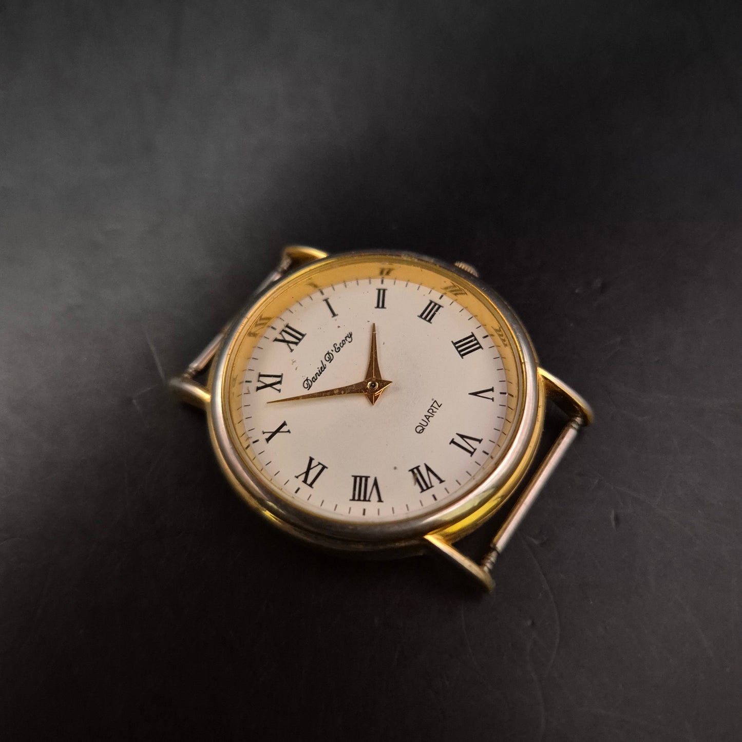 Klassische Daniel D. Berg Damen Uhr mit Römischen Ziffern