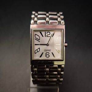 Esprit Damen Uhr – Rechteckiges Design in Edelstahl-Optik