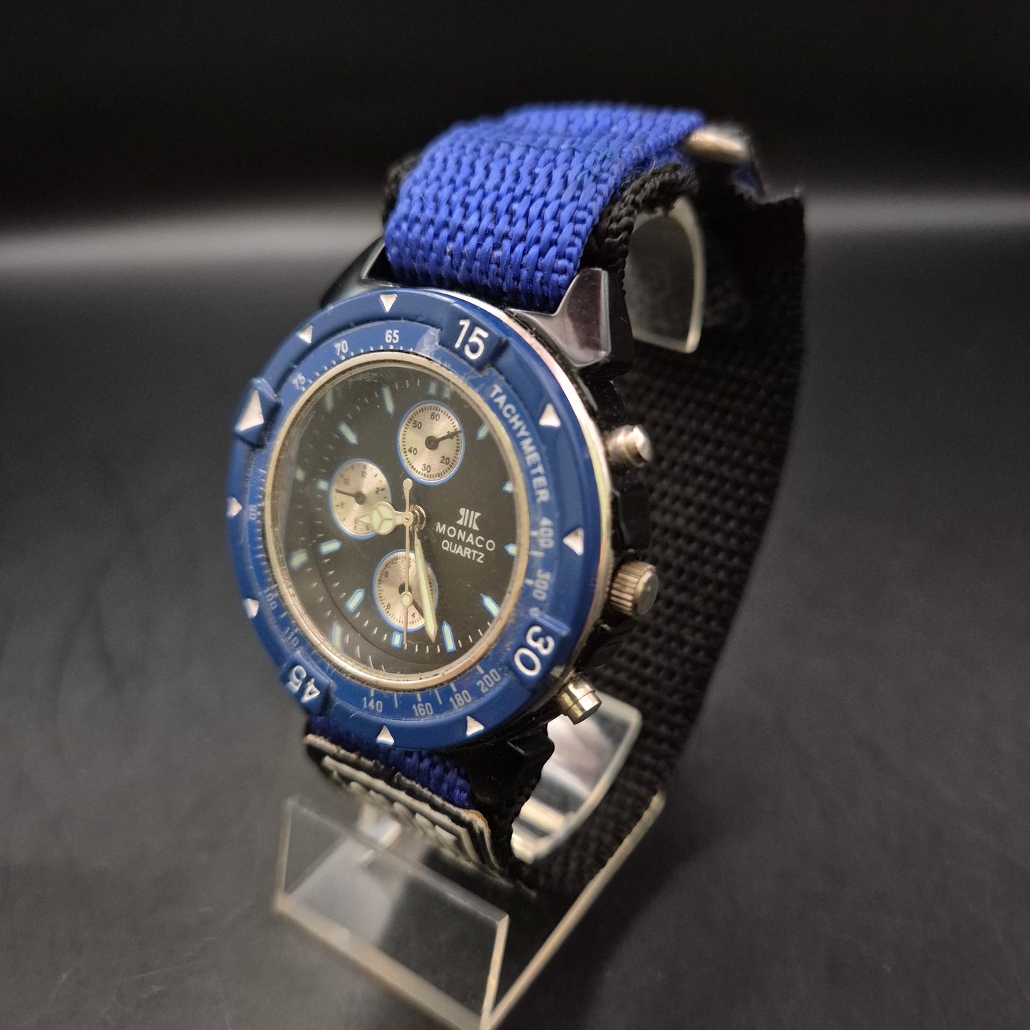 J.K. Monaco Sportuhr – Blaues Design mit Faux-Chronograph & Tachymeter