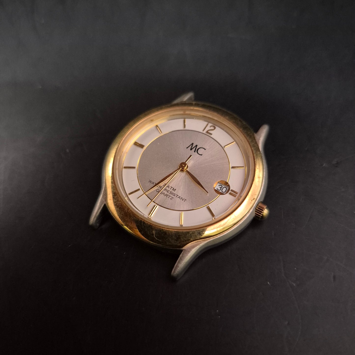 MC Quarz-Uhrkopf – Klassische Bi-Color Herren/Unisex Uhr – Ohne Armband