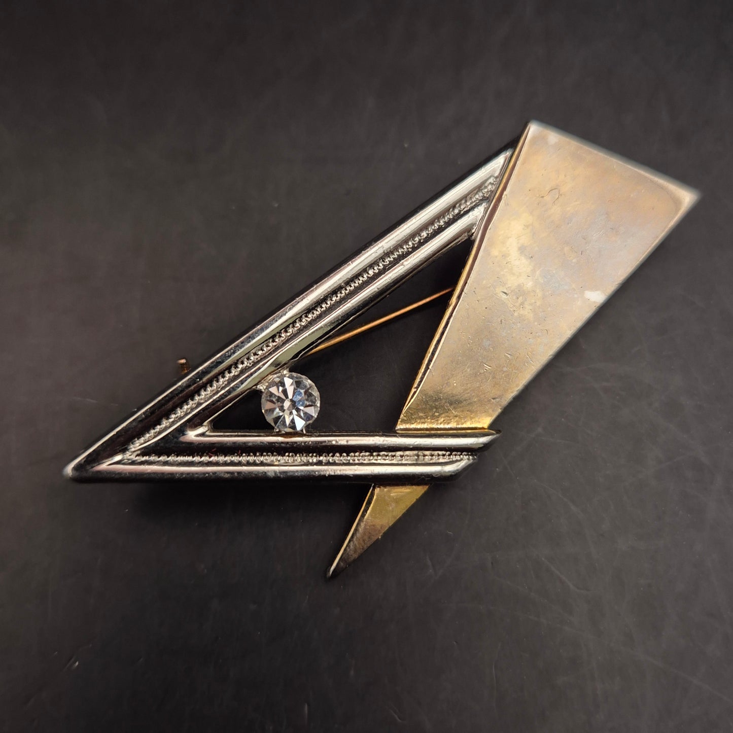 Moderne Damen Brosche – Geometrisches Design mit Strassstein