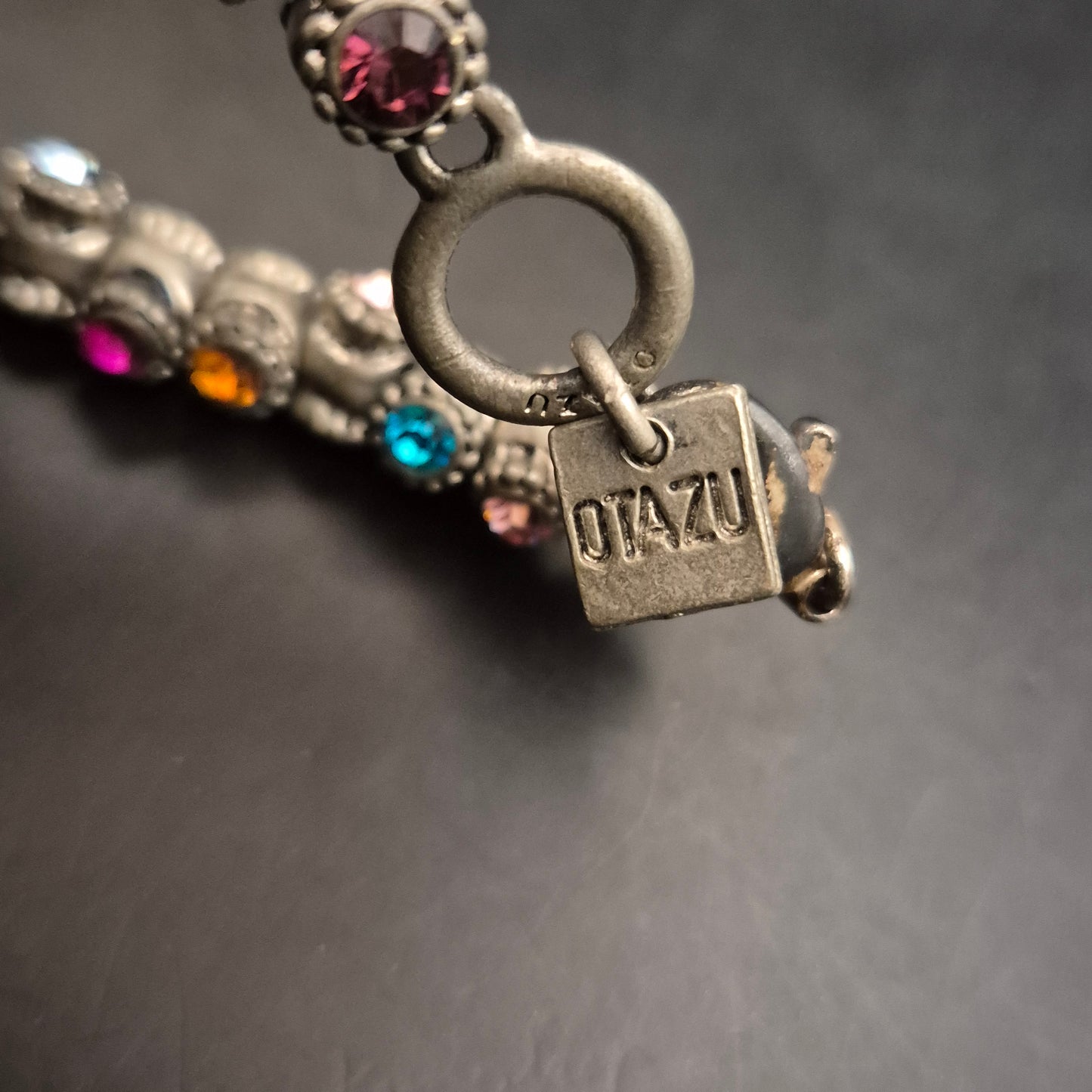 Otazu Damen Armband – Buntes Strassdesign im Vintage-Stil