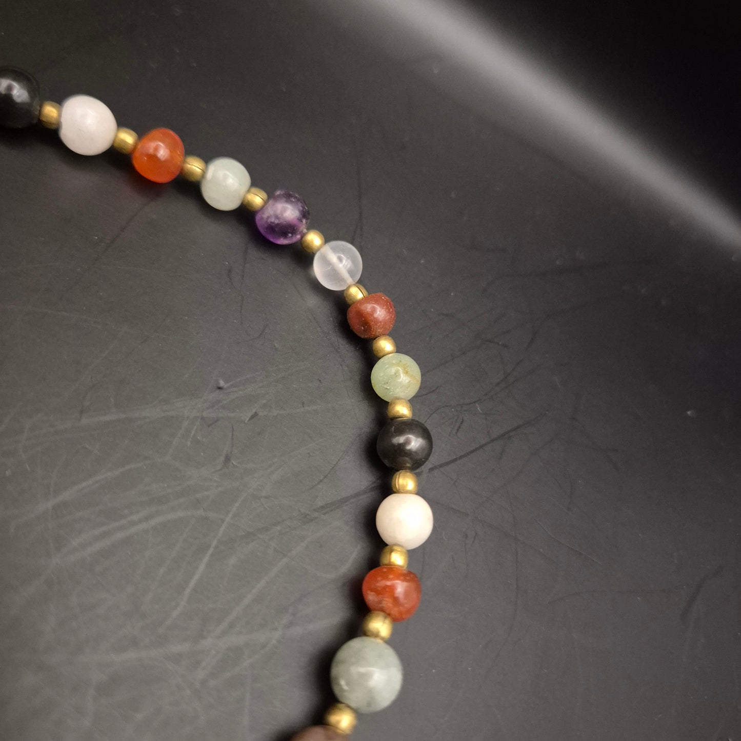 Bunte Damen Halskette – Edelsteinoptik mit Kugelperlen