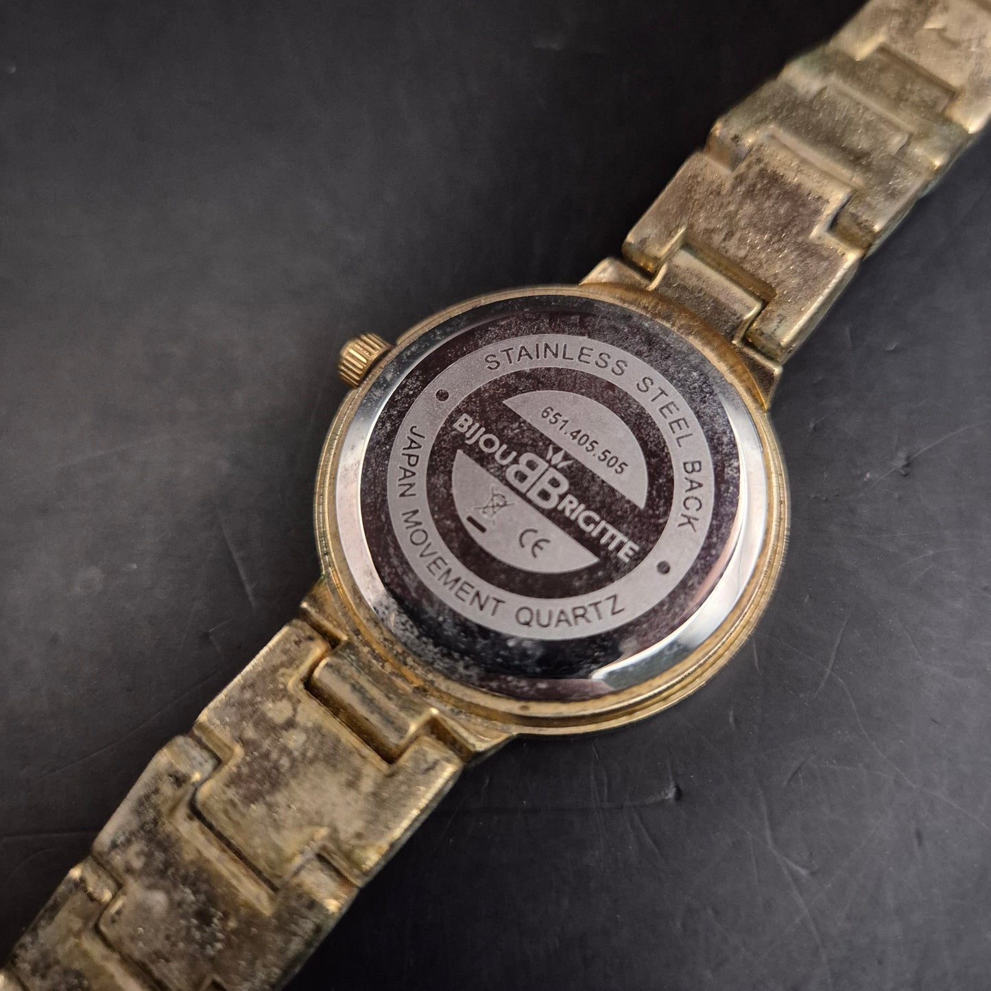 Glitzernde Bijou Brigitte Damen Uhr – Goldenes Design mit römischen Ziffern