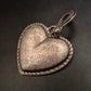 Herzförmiger Vintage Anhänger – Antiksilber Look mit Hammerschlag-Optik