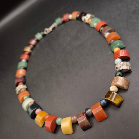 Bunte Edelstein Halskette – Zylinderperlen aus Naturstein