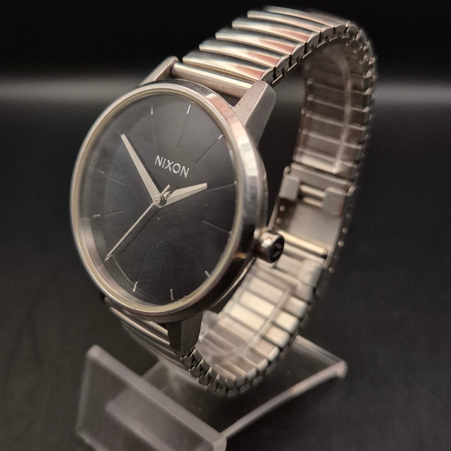 Nixon Herren Uhr Kensington – Edelstahl mit schwarzem Zifferblatt