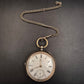 Antike Waltham Taschenuhr mit Kette – Eleganz im historischen Stil