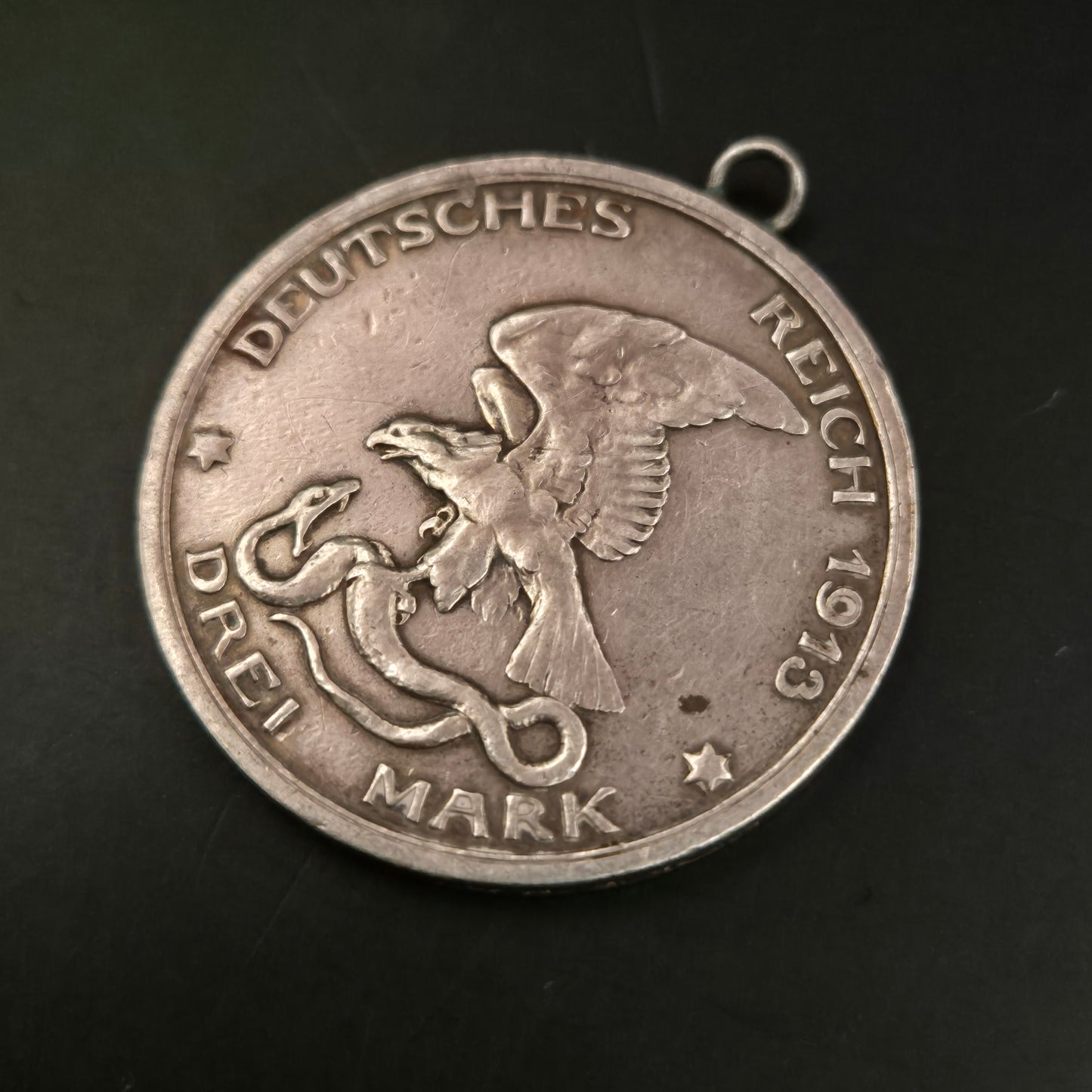 Anhänger aus 3 Mark Silbermünze 1913 – Kaiserreich mit historischer Gravur
