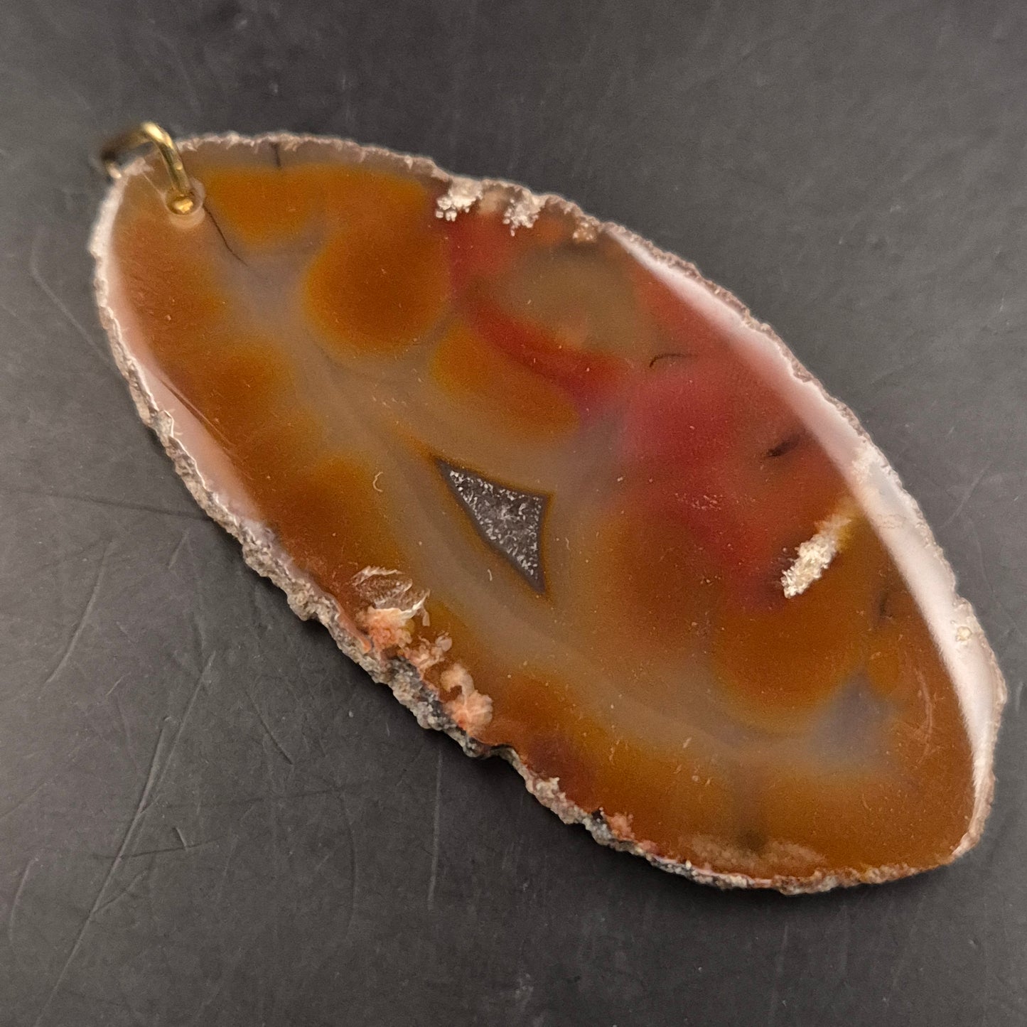Natürlicher Achat Anhänger – Einzigartige Maserung in Braun und Rot
