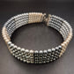 Auffällige Perlen Halskette in Schwarz-Weiß – Mehrreihiger Vintage-Stil