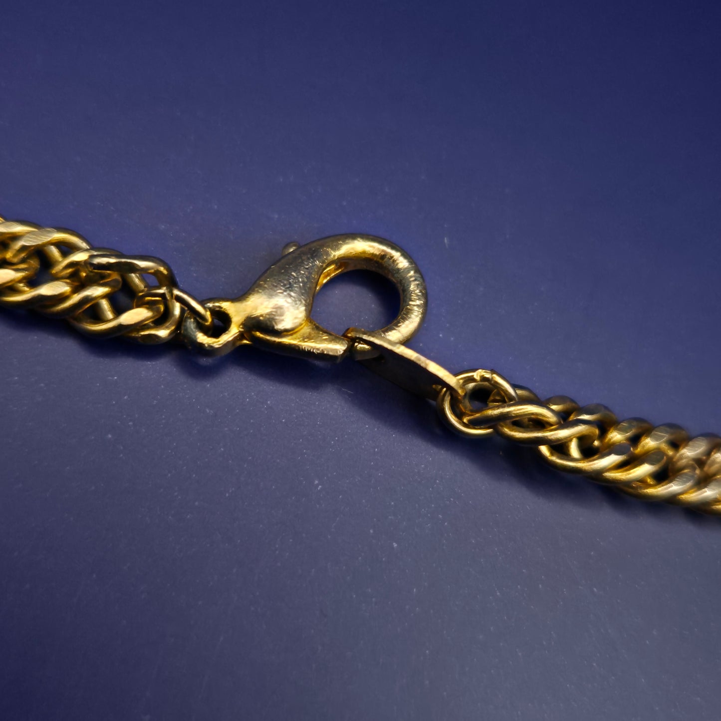 Elegante Damen Kette – Goldfarbene Doppel-Panzerkette