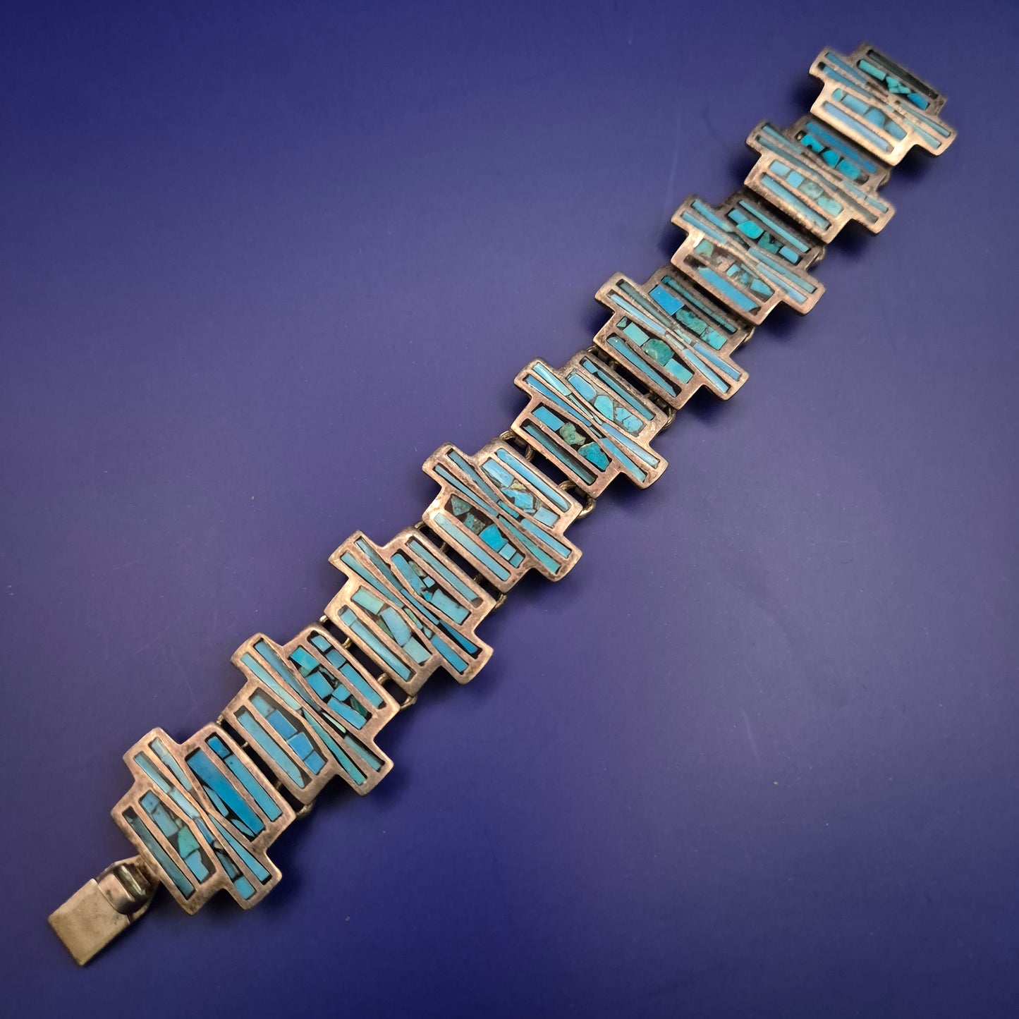 Silbernes Glieder-Armband – Türkis Inlay im Maze-Design