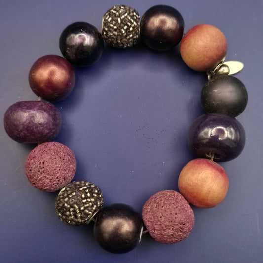Elastisches Perlen-Armband – Lava, Holz & glänzende Kugeln