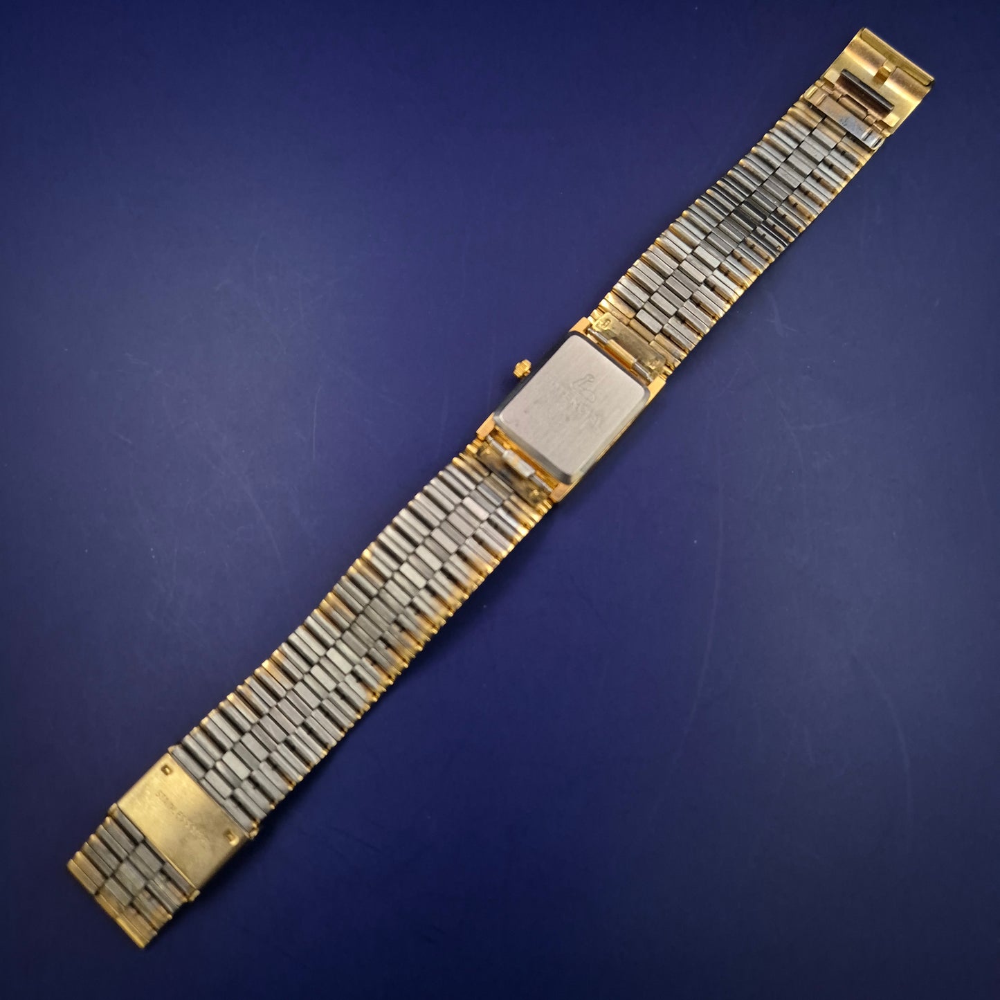 Ausgefallene Potencial Damen Uhr – Gold-Design mit Retro-Flair