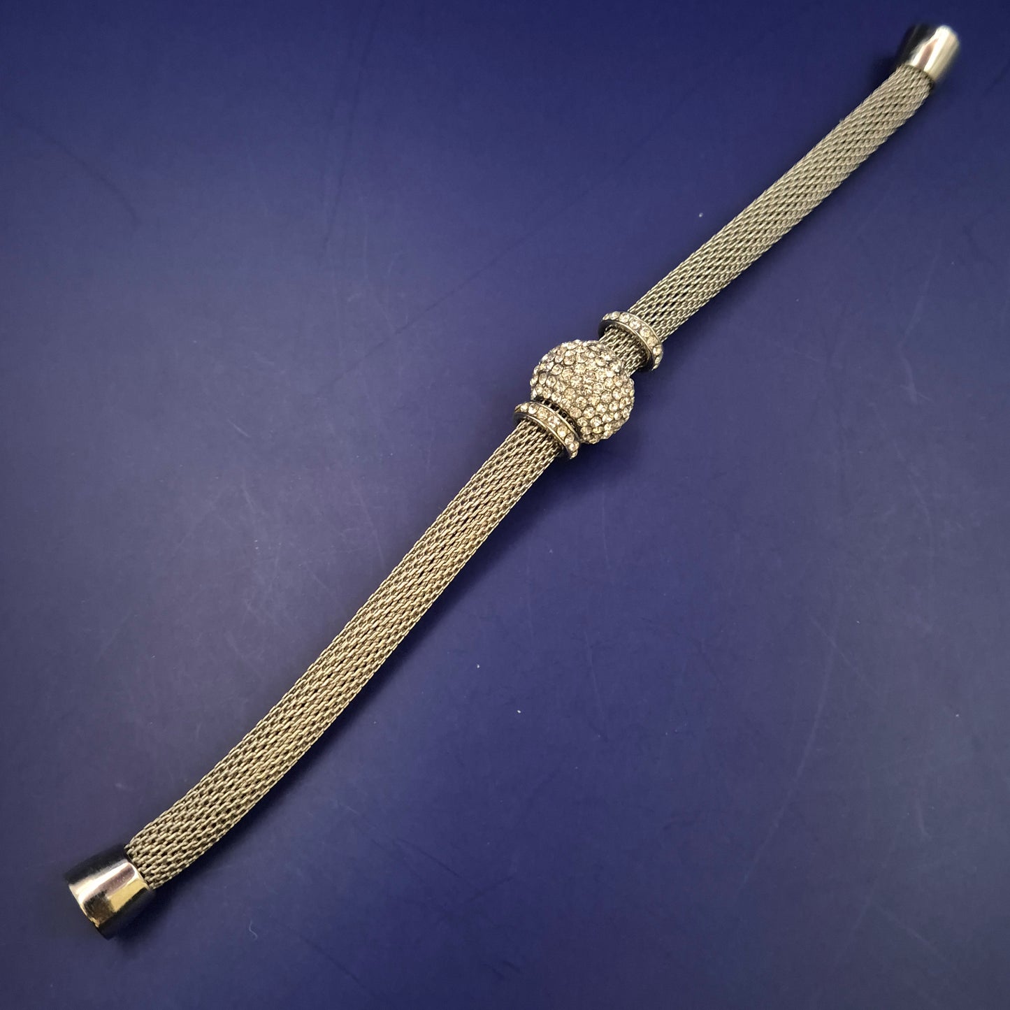 Elegantes Mesh-Armband mit Strasskugel – Glanzvoll & Modern