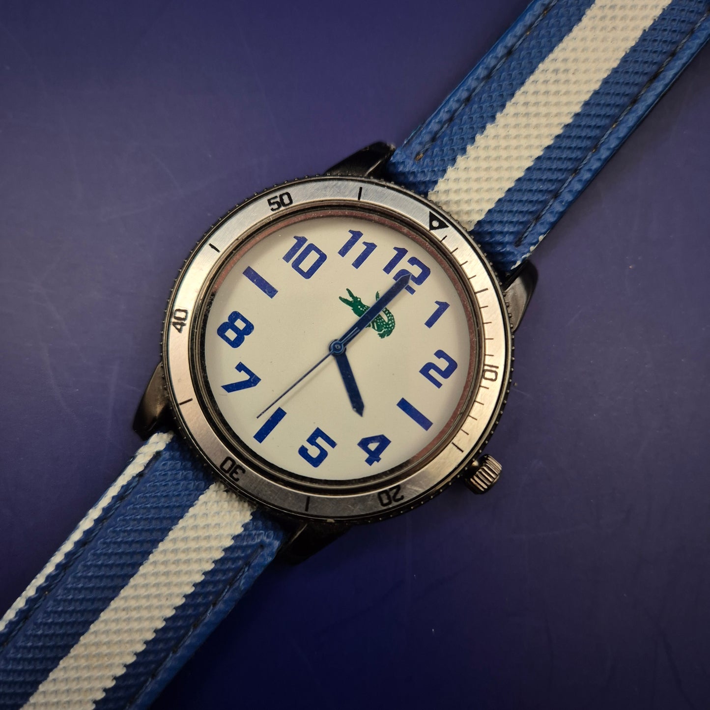 Lacoste Herren Uhr – Maritimer Look – Defekt für Bastler