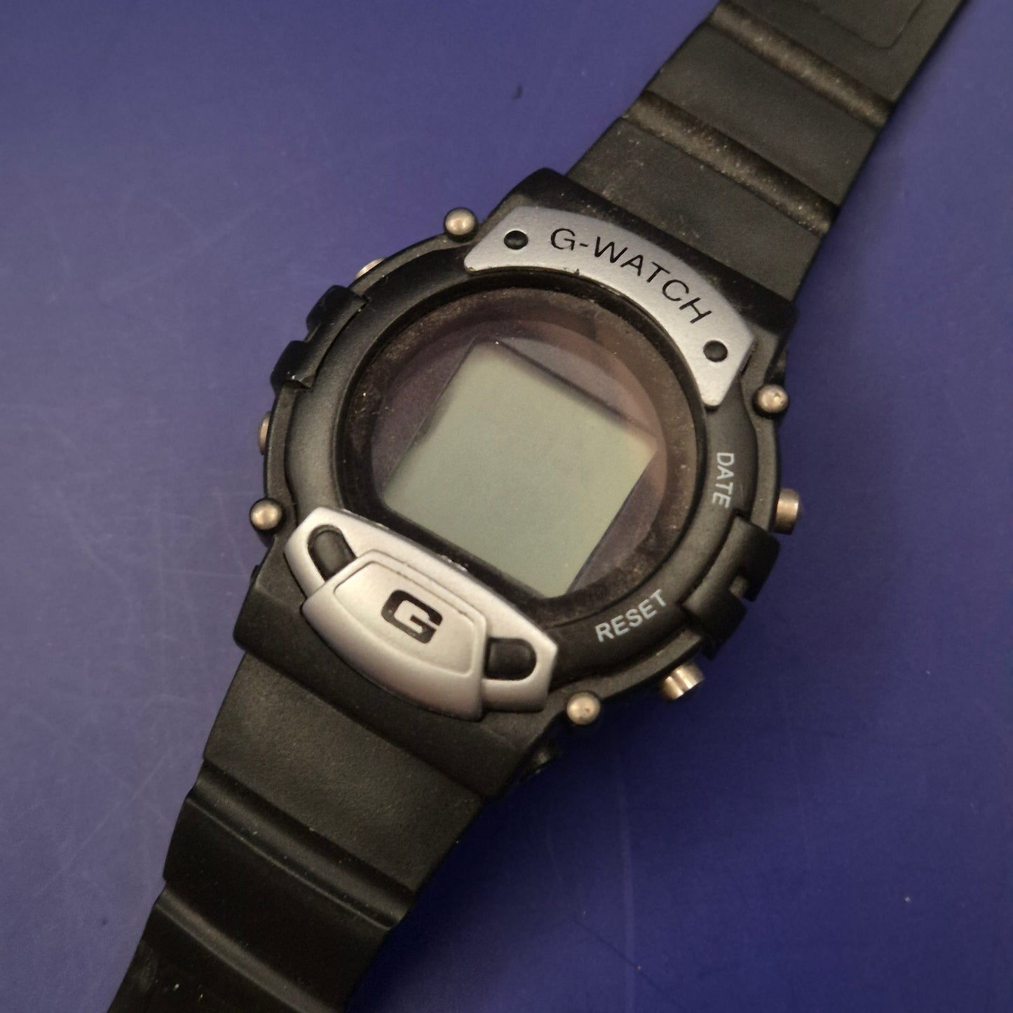Robuste G-Watch Herren Uhr – Sportliches Digital-Design in Schwarz