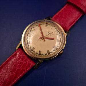 Vintage Timex Damen Uhr – Klassisches Design mit rotem Schlangen-Optik Armband