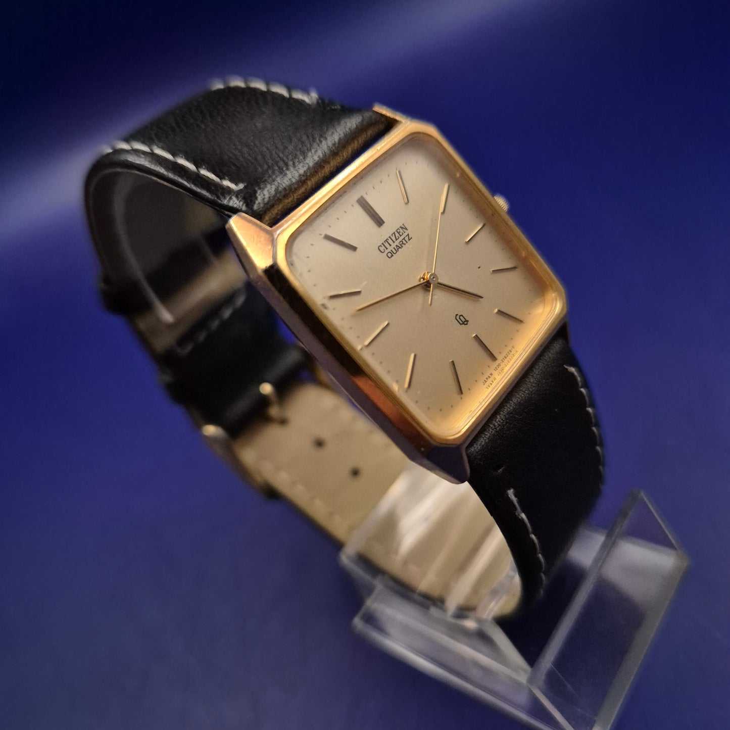 Elegante Citizen Herren Uhr – Vintage Gold-Look mit japanischem Quarzwerk